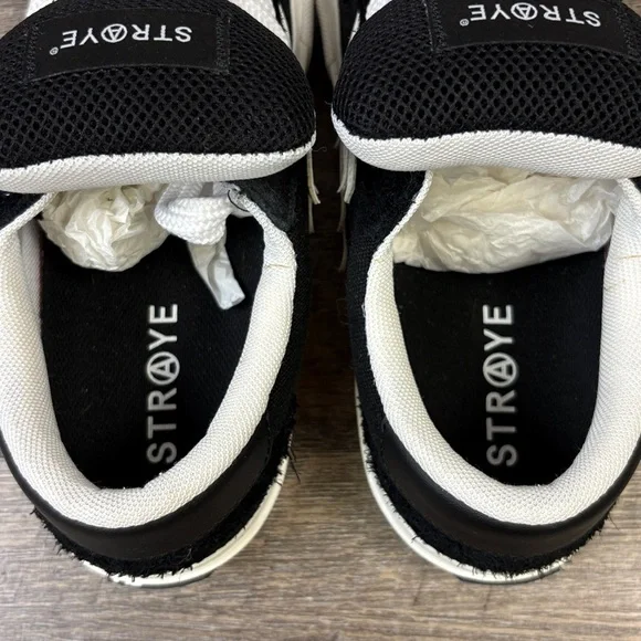 🔥 Straye “Logan Puff” Flame Sneakers Black & White 7M / 8.5W Like New in Box